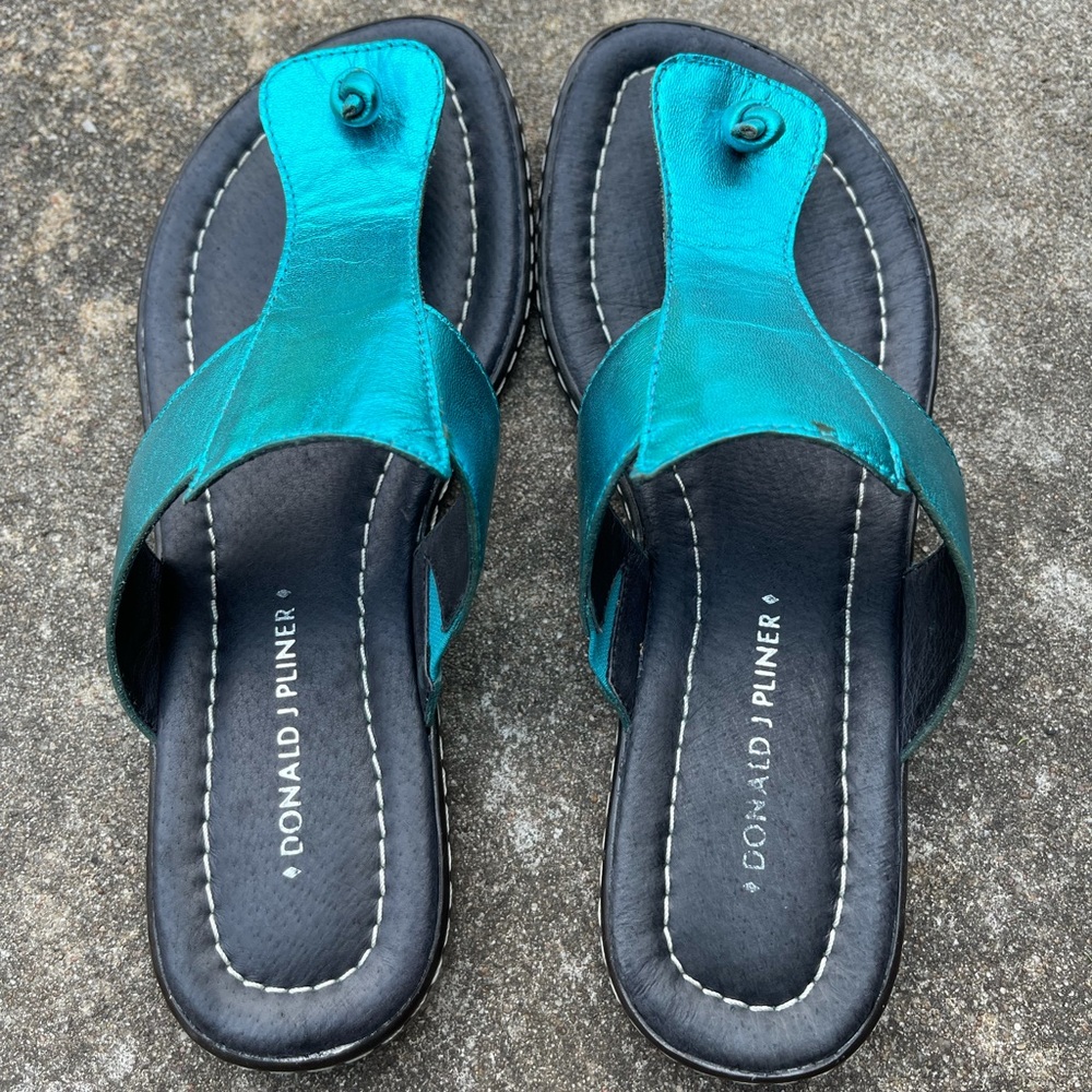 Turquoise/teel Donald Pliner sandals